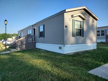 Thumbnail of mobile home