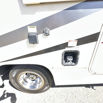 Thumbnail of RV