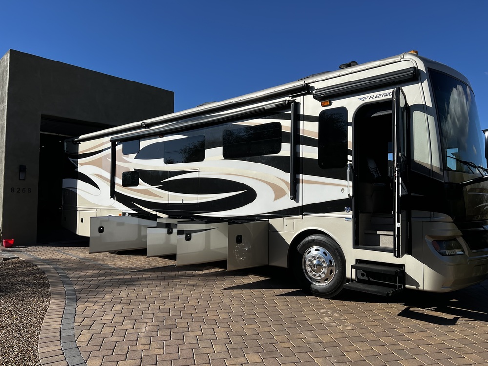 Photo of Rv