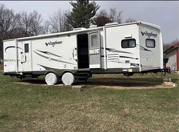 Thumbnail of RV
