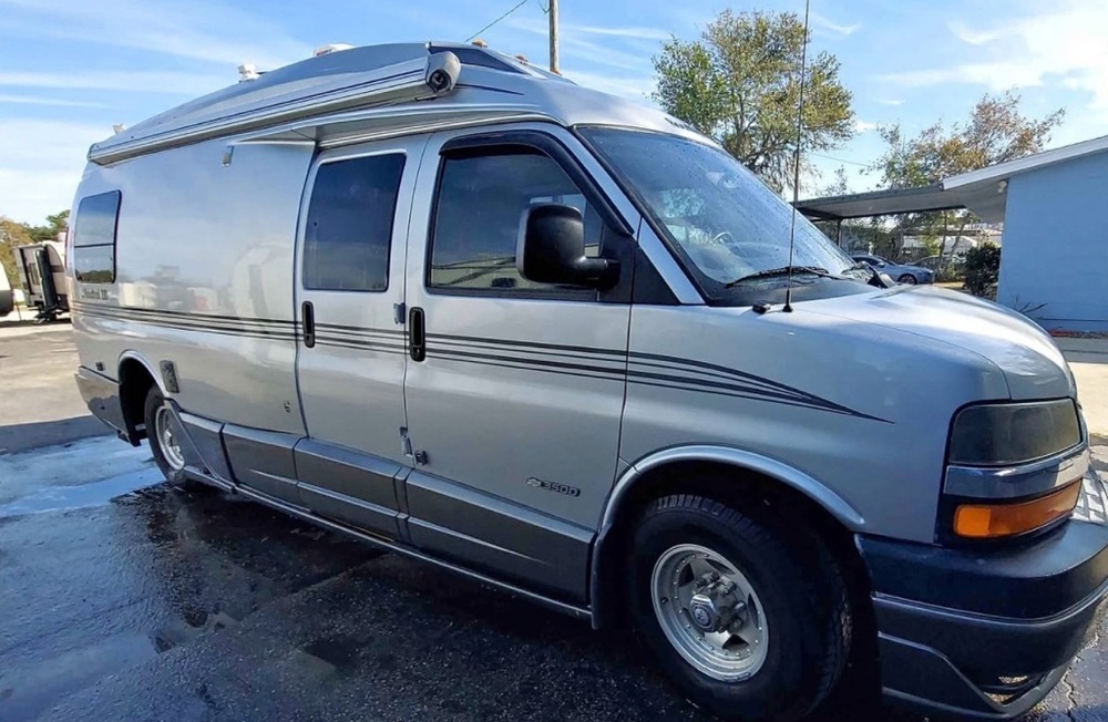 Photo of Rv