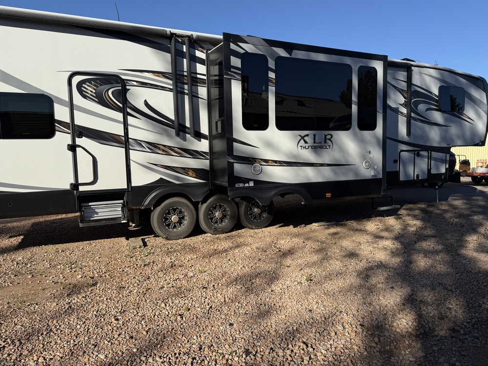 Photo of Rv