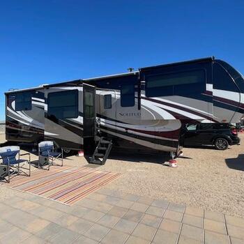 Thumbnail of RV