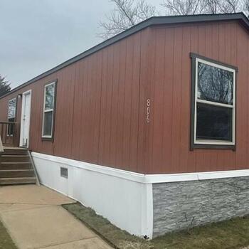 Thumbnail of mobile home