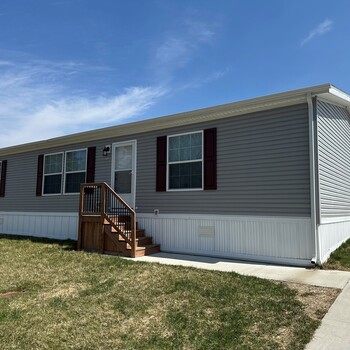 Thumbnail of mobile home