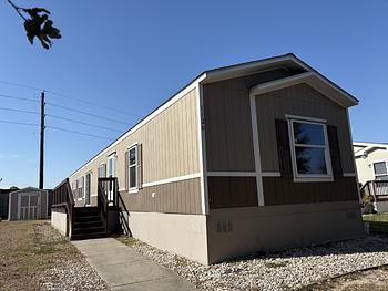 Thumbnail of mobile home