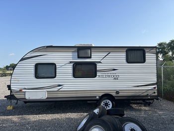 Thumbnail of RV
