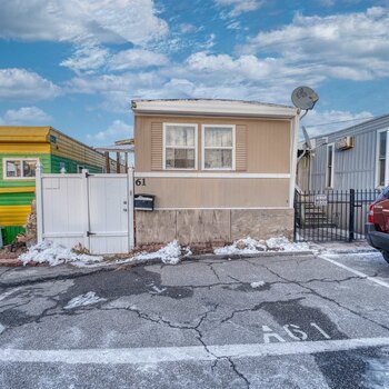 Thumbnail of mobile home