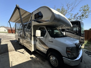Thumbnail of RV