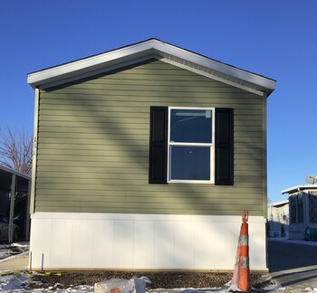 Thumbnail of mobile home