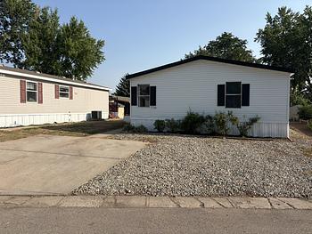 Thumbnail of mobile home