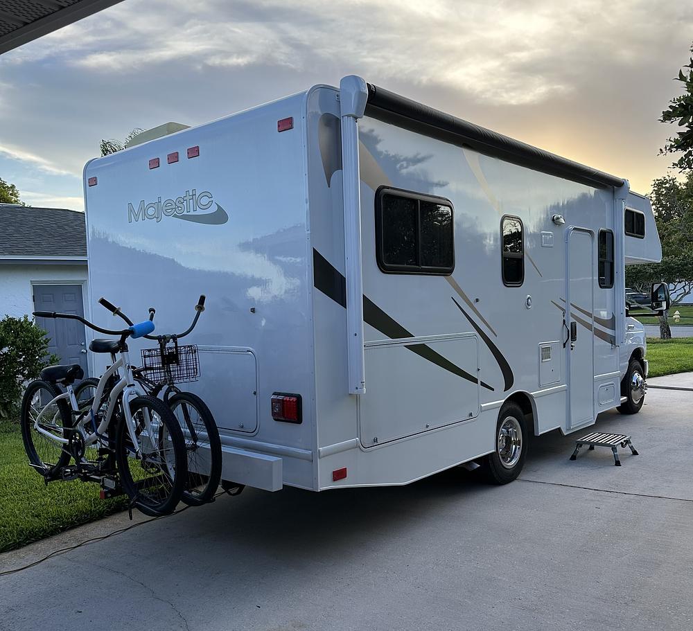 Photo of Rv