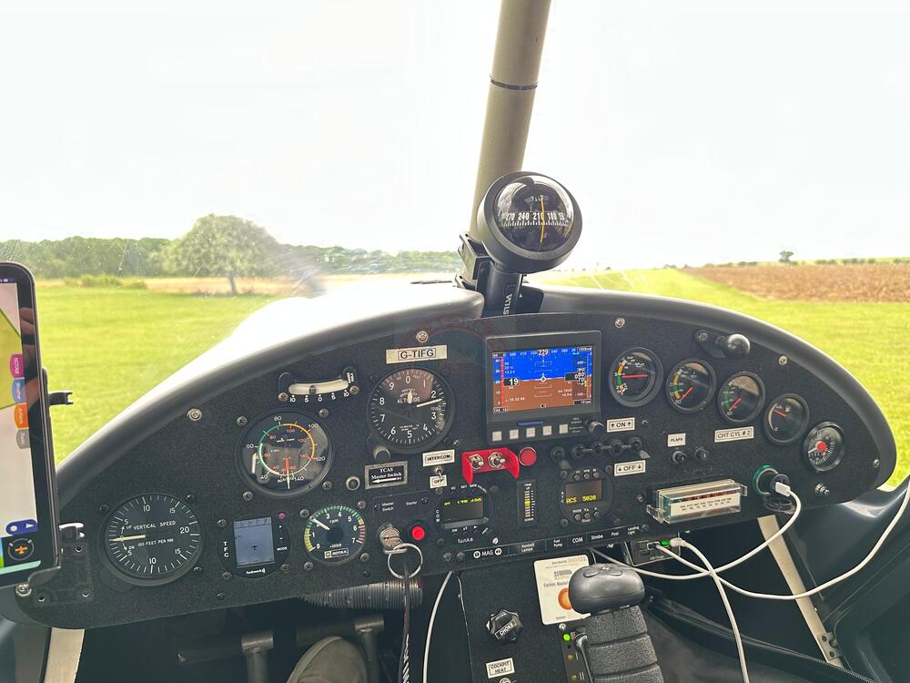 9def3cfb-4209-11f0-87ea-b4e35605155b