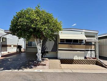 Thumbnail of mobile home