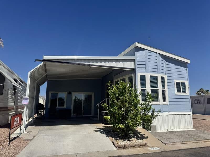 Photo of Mobile Home