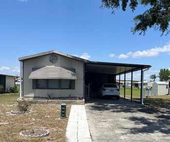 Thumbnail of mobile home