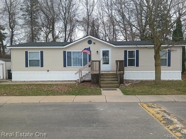 Photo of Mobile Home