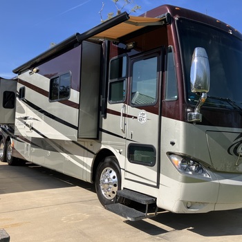 Thumbnail of RV