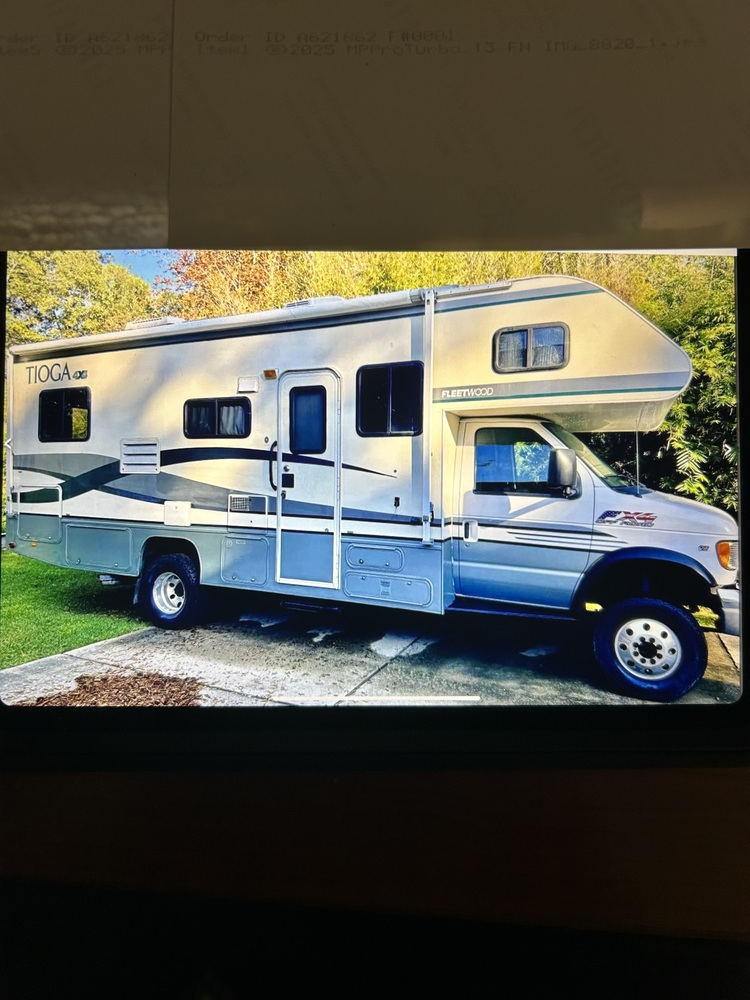 Photo of Rv