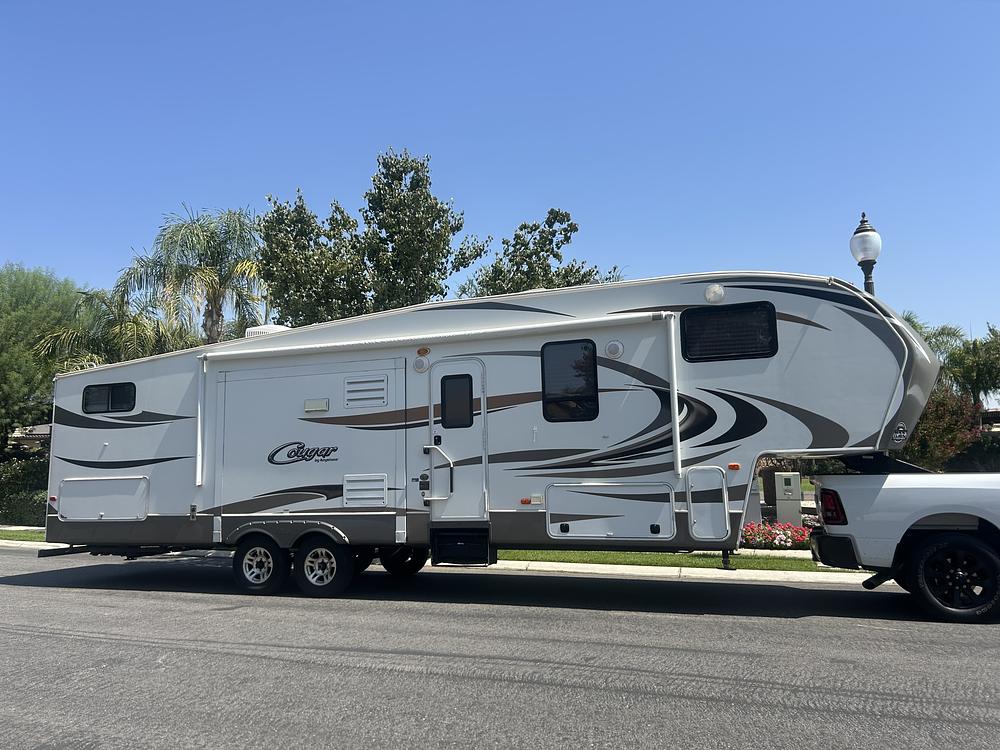 Photo of Rv