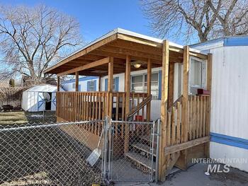 Thumbnail of mobile home