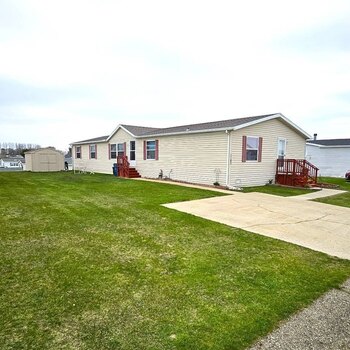 Thumbnail of mobile home