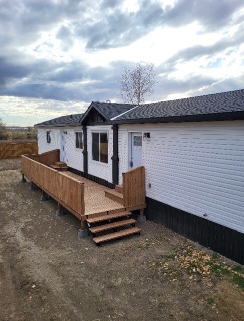 Medicine Hat Village