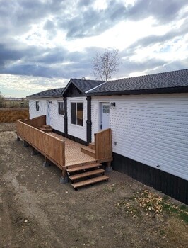 Medicine Hat Village