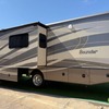 RV for Sale: 2015 BOUNDER 33C