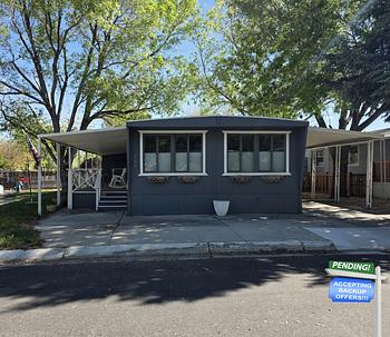 Thumbnail of mobile home