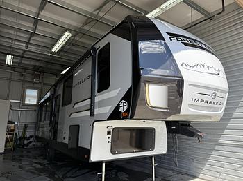 Thumbnail of RV