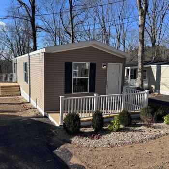Thumbnail of mobile home