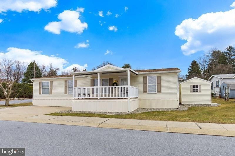 Photo of Mobile Home