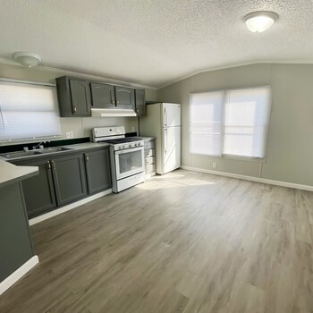 Photo of For Sale: 2-bedroom, 1-bathroom |  Marshalltown 1