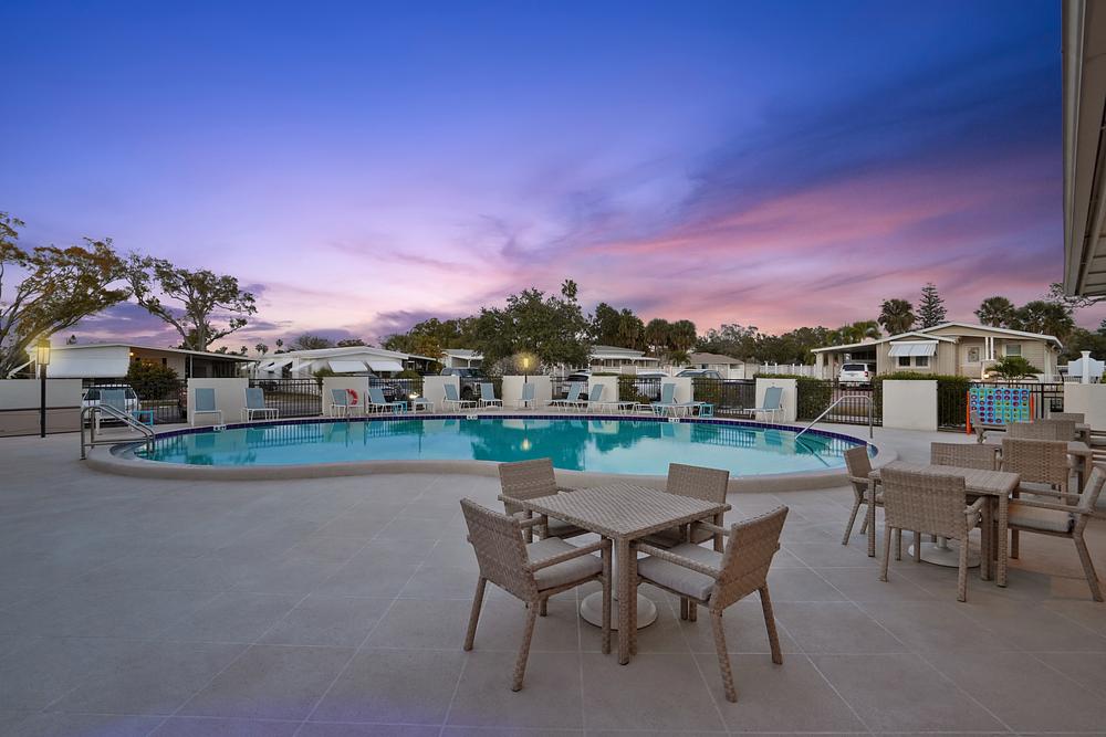 05 5200 28th St N St Petersburg FL 33714 Exterior DSC08742 EDIT