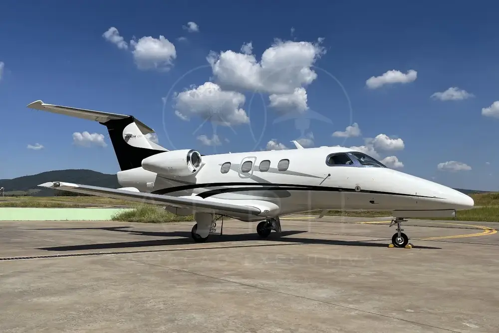 6996/embraer-phenom-100-2011-flightmarket-id-6996-58170.webp