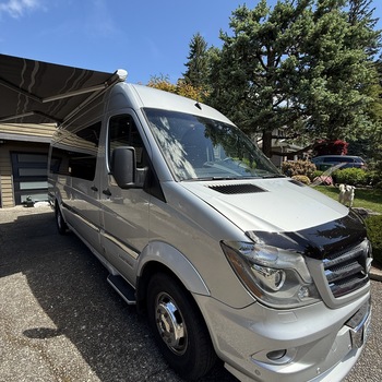 Thumbnail of RV