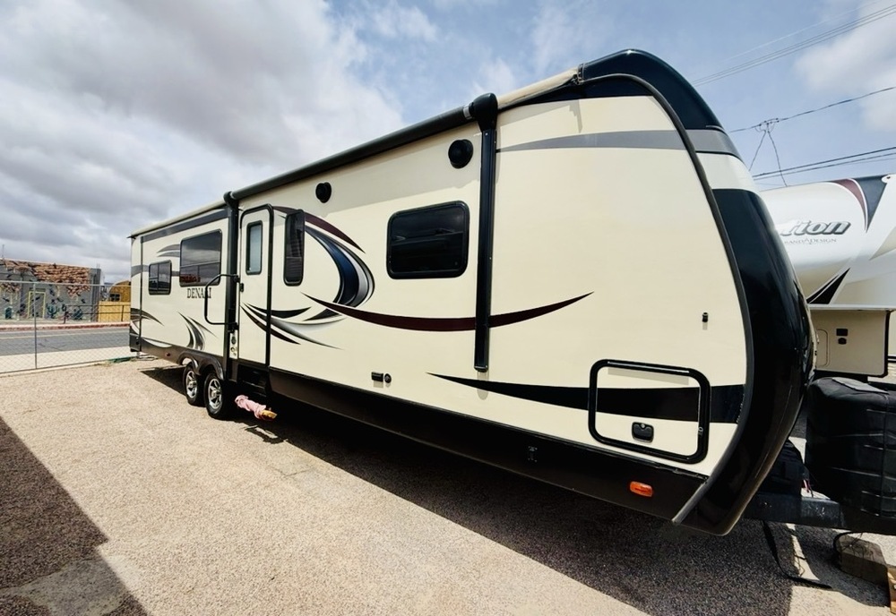Photo of Rv