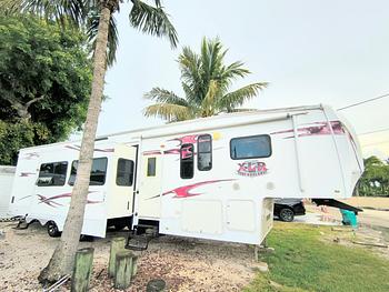Thumbnail of RV