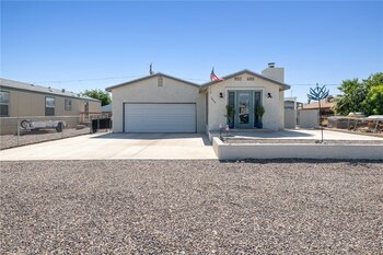 Thumbnail of mobile home