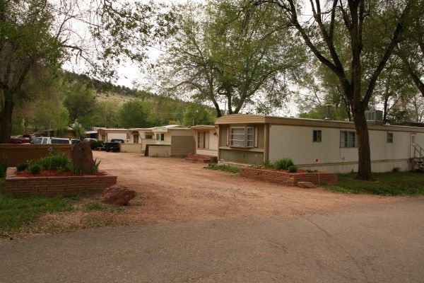 6 Apartments and 8 Mobile Homes