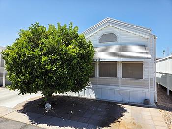 Thumbnail of mobile home
