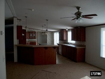 Thumbnail of mobile home lot