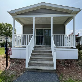 Thumbnail of mobile home
