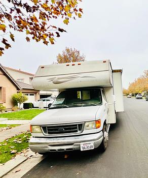 Thumbnail of RV