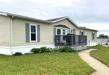 Thumbnail of mobile home