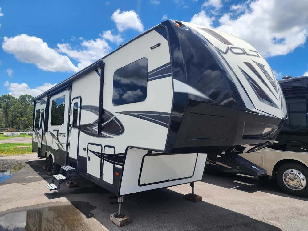Photo of Rv