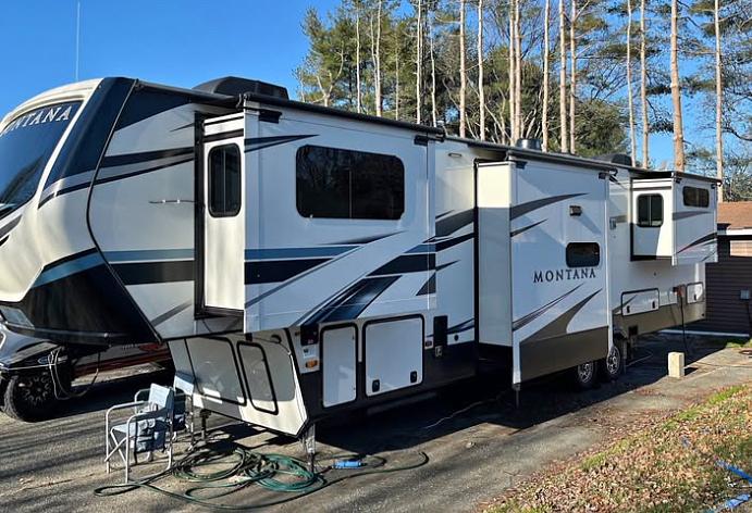 Photo of Rv