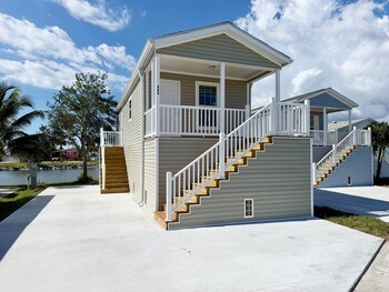 Thumbnail of mobile home