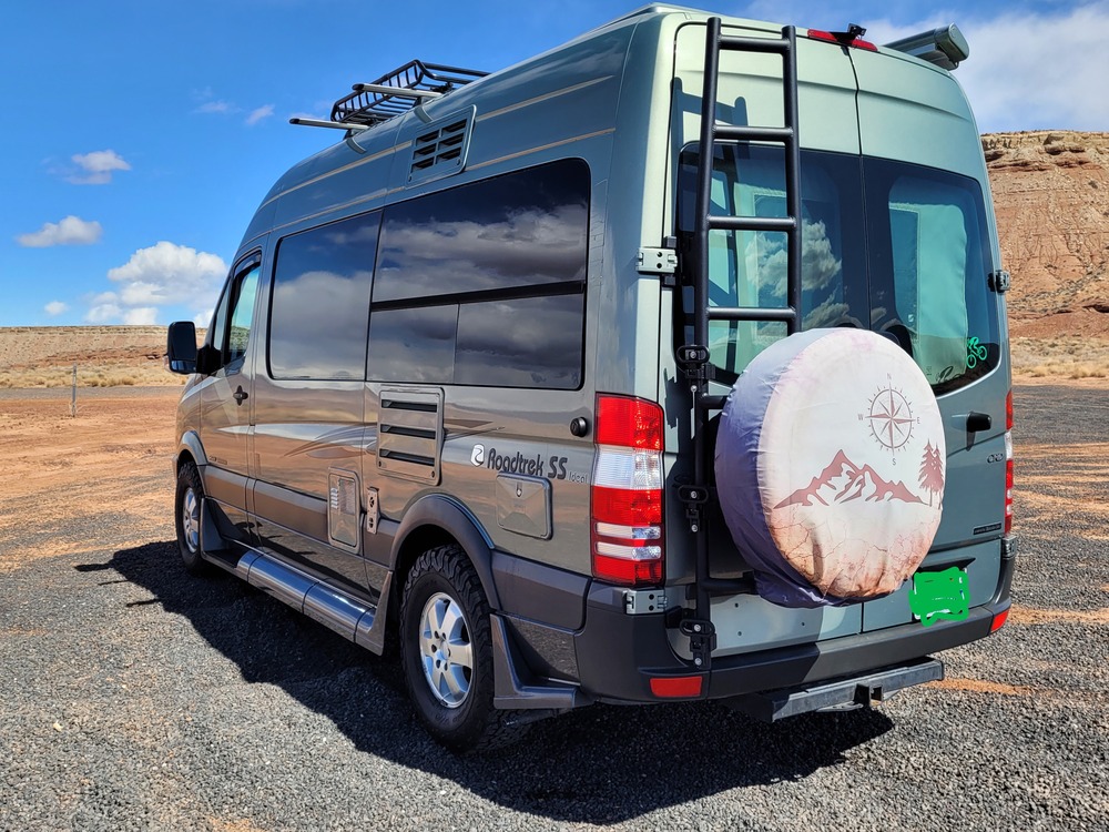 Photo of Rv